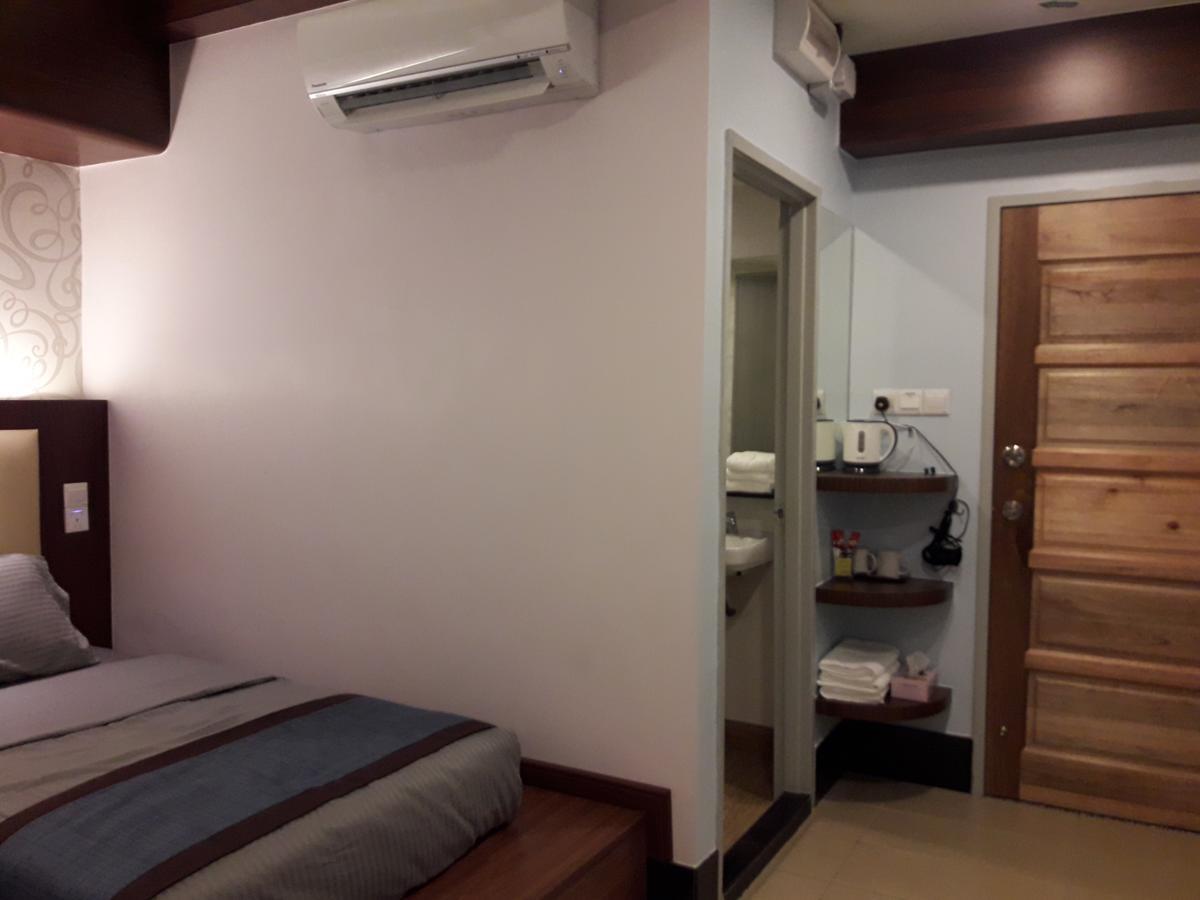 De Benz Inn Malacca Ngoại thất bức ảnh